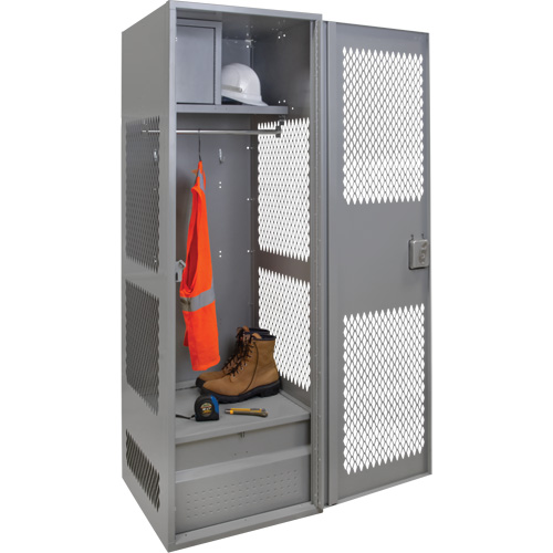 Casier pour &eacute;quipement avec porte, Acier, 24" la x 24" p x 72" h, Gris Les Distributions ICE