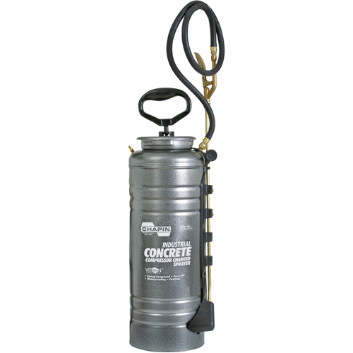 Pulv&eacute;risateurs Pump Free charg&eacute;s par compresseur, 3,5 gal. (13,25 L), Acier, Lance de 24" Les Distributions ICE