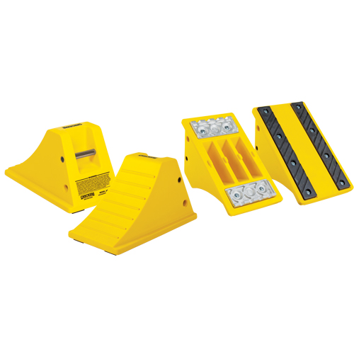 All-Terrain Heavy-Duty Wheel Chocks, Polyurethane, Safety Yellow, 11-1/4" W x 21" D x 12-1/4" H Les Distributions ICE