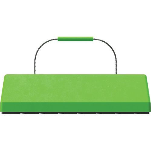 Cale de roue pour avion Checkers Safety SafeRay avec poign&eacute;e &agrave; c&acirc;ble & patin en caoutchouc, Ur&eacute;thane, Vert fluorescent, 24" la x 8" p x 6" h Les Distributions ICE