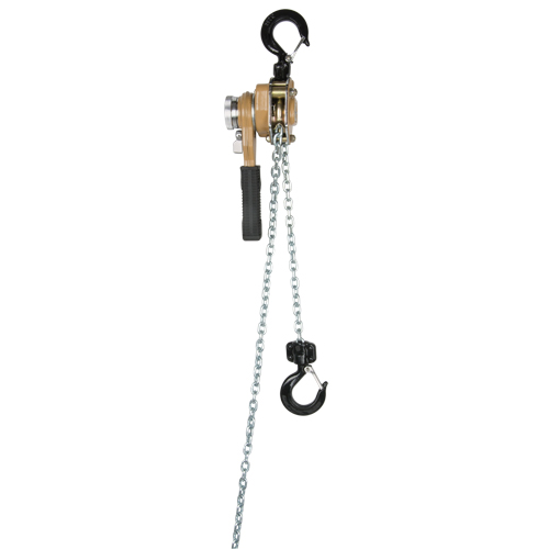 Heavy Duty Gold Series Lever Chain Hoist, 10' Lift, 500 lbs. (0.25 tons) Capacity, Alloy Steel Chain Les Distributions ICE