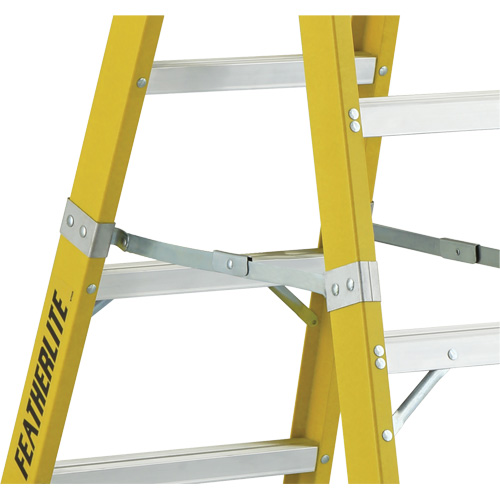 6600 Series Industrial Heavy-Duty 2-Way Stepladders, Fibreglass, 300 lbs. Capacity, 6' Les Distributions ICE