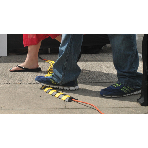 Ultra-Sidewinder&reg; Cable Protection System - Small, 39.5" x 3" x 0.75", 32000 lbs. (16 tons) Les Distributions ICE