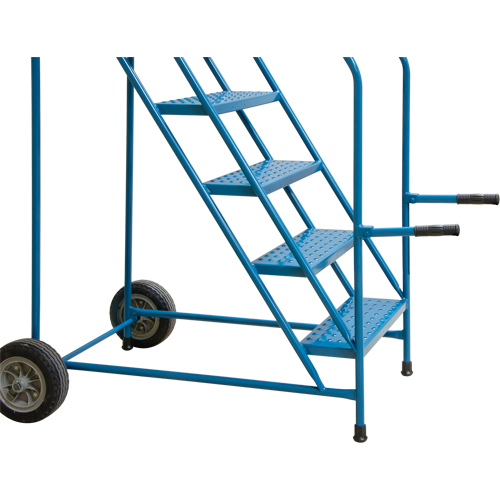 Trailer Access Rolling Ladder with Rails, 4 Steps, 22" Step Width, 37" Platform Height, Steel Les Distributions ICE