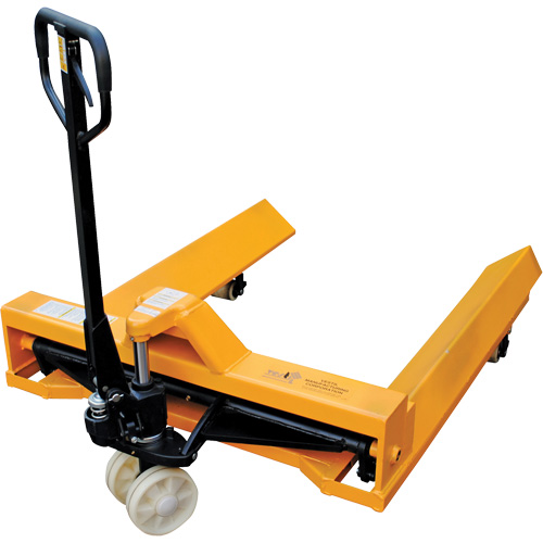 Transpalette pour mat&eacute;riaux en rouleaux, Acier, 48" lo x 7,5" la, Capacit&eacute; 4000 lb Les Distributions ICE