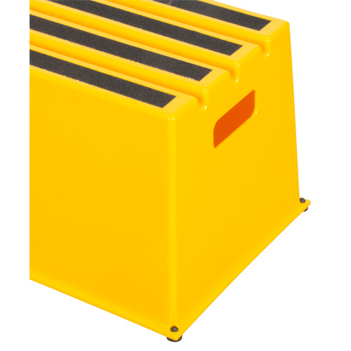 Industrial Step Stool, 20-7/8" x 12-3/16" x 12" High Les Distributions ICE