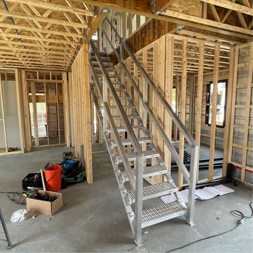 3-5 Step Telescopic Aluminum Smart Stairs Les Distributions ICE