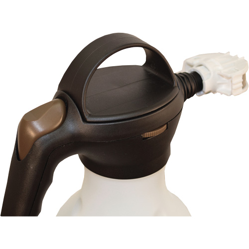Cleaning & Restoration Series Handheld Mister, 50 oz. (1.5L) Les Distributions ICE