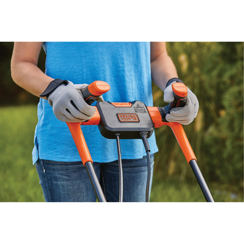 Lawn Mower with Comfort Grip Handle, Push Walk-Behind, Electric, 15" Cutting Width Les Distributions ICE