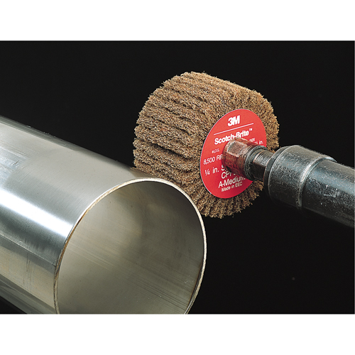 Scotch-Brite Flap Brushes, 2" Dia. x 1" W, 1/4" Arbor, Aluminum Oxide Les Distributions ICE