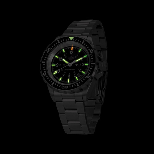 Grey Maple Large Diver's Automatic Watch with Stainless Steel Bracelet, Digital, Battery Operated, 41 mm, Silver Les Distributions ICE
