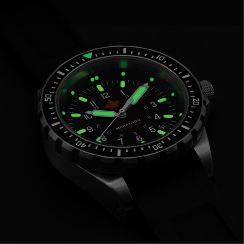 Red Maple Jumbo Diver's Quartz Watch, Digital, Battery Operated, 46 mm, Black Les Distributions ICE