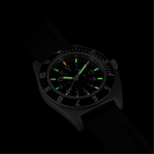 Steel Navigator Watch on 3-Piece Rubber Strap Kit, Digital, Battery Operated, 41 mm, Black Les Distributions ICE