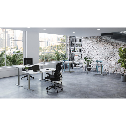 Newland Height-Adjustable Rectangular Table Les Distributions ICE