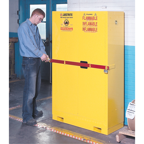 High Security Flammables Safety Cabinet with Steel Bar, 45 gal., 2 Shelves Les Distributions ICE
