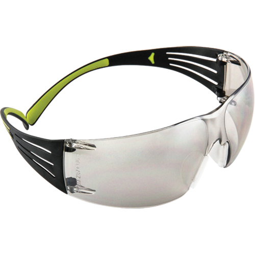 Lunettes de s&eacute;curit&eacute; SecureFit s&eacute;rie 400, Lentille Miroir int&eacute;rieur/ext&eacute;rieur, Anti-&eacute;gratignures, ANSI Z87+/R&eacute;pond ou surpasse la norme CSA Z94.3 Les Distributions ICE