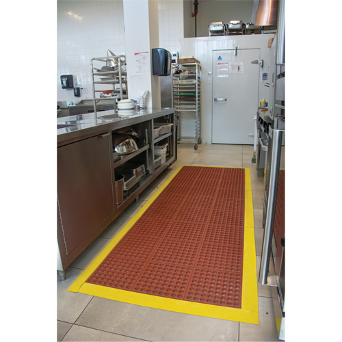 Anti-Fatigue Link Matting, Honeycomb, 3' x 3' x 1/2", Brown, Nitrile/Rubber Les Distributions ICE
