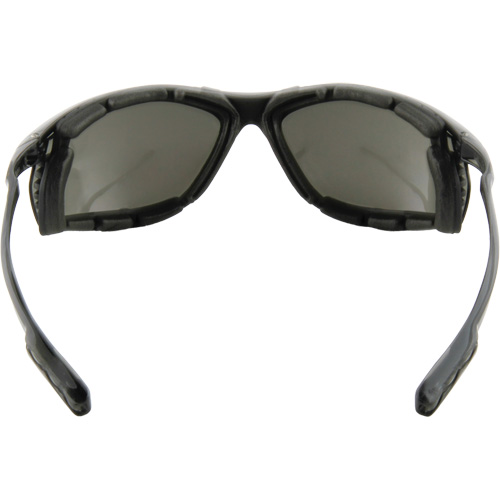 Lunettes de s&eacute;curit&eacute; avec joint en mousse Virtua, Lentille Grise/fum&eacute;e, Antibu&eacute;e, ANSI Z87+/R&eacute;pond ou surpasse la norme CSA Z94.3 Les Distributions ICE