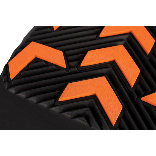GripPro Spikeless Traction Aid, Rubber, Grooved Traction, Medium/Small Les Distributions ICE
