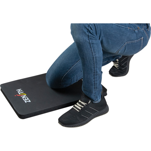Kneeling Mat, 14" L x 21" W, 1" Thick Les Distributions ICE