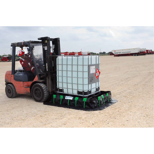 Ultra-Containment Berm&reg;, 269 US gal. Capacity, 6' W x 6' L x 12" H, Stake Wall Les Distributions ICE