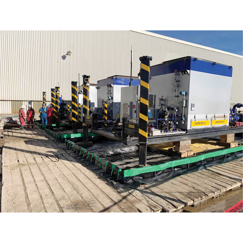 Ultimate Copolymer 2000 Ultra-Containment Berm&reg;, 2333 US gal. Capacity, 12' W x 26' L x 12" H, Hinge Bracket Les Distributions ICE