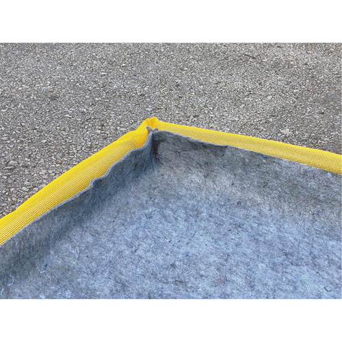 Large Ultra-Filter Pad, 3.3 US gal. Capacity, 5' W x 4' L x 3" H, Foam Wall Les Distributions ICE