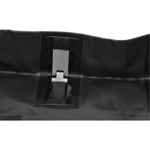 Collapsible Berm, 299 US gal. Capacity, 8' W x 10' L x 6" H, Snap-Up Bracket Les Distributions ICE