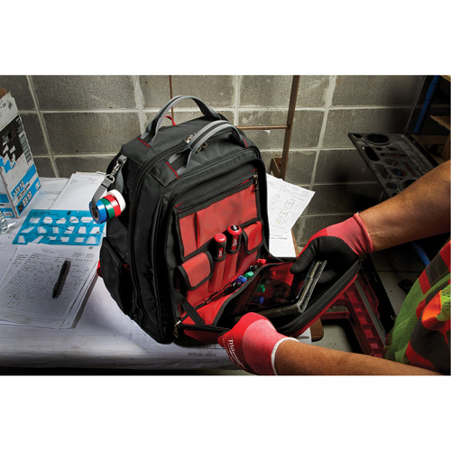 Packout Backpack, 15-3/4" L x 11-4/5" W, Black/Red, Ballistic Les Distributions ICE