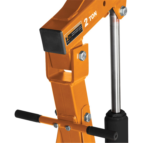 Grue escamotable pour moteur — Strongarm Les Distributions ICE