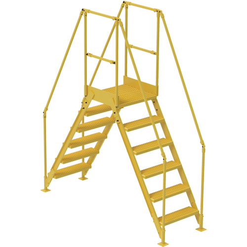 Crossover Ladder, 92" Overall Span, 60" H x 24" D, 24" Step Width Les Distributions ICE