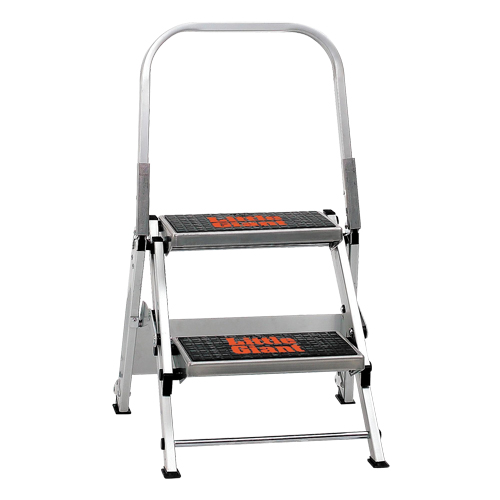 Safety Stepladder, 1.5', Aluminum, 300 lbs. Capacity, Type 1A Les Distributions ICE