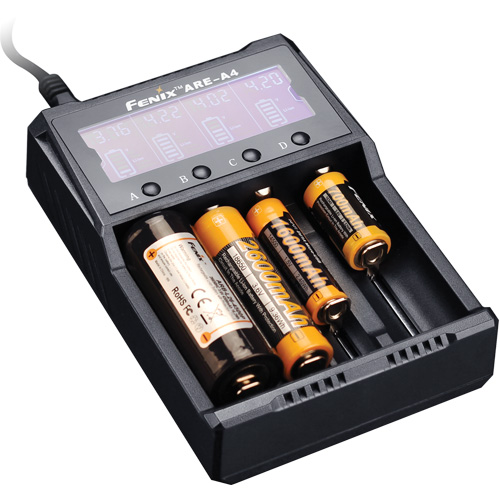 Chargeur de batterie multifonction ARE-A4 Les Distributions ICE