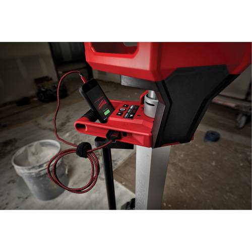 M18 Rocket Tower Light & Charger (Tool Only), LED, 6000 Lumens Les Distributions ICE