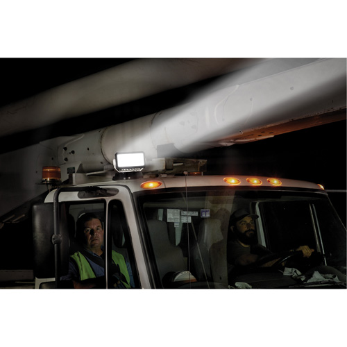 Utility Remote Control Search Light Kit, LED, 4250 Lumens Les Distributions ICE