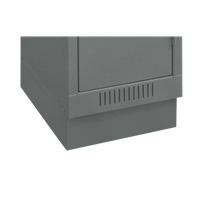 Base en retrait pour casiers &eacute;conomiques Clean Line, 1 Blocs, 4" lo x 12" la x 18" p, Acier Les Distributions ICE