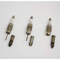 Ford 3V Broken Plug Remover Kit Les Distributions ICE