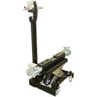 Cric de levage dextr&eacute;mit&eacute; par pare-chocs, Capacit&eacute; de 12 tonne(s), 8" - 15-3/4" h Les Distributions ICE
