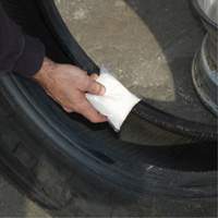 Talons d'&eacute;quilibre de 2 oz pneu d'automobile Les Distributions ICE
