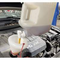 Distributeur dhuile &agrave; profil bas, Poly&eacute;thyl&egrave;ne, Capacit&eacute; de 8 pintes Les Distributions ICE