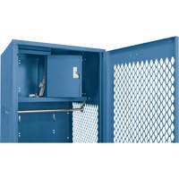 Casier pour &eacute;quipement avec porte, Acier, 24" la x 18" p x 72" h, Bleu fonc&eacute; Les Distributions ICE