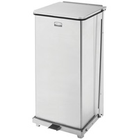 Corbeille &agrave; p&eacute;dale carr&eacute;e avec doublure Defenders, Acier inoxydable, Capacit&eacute; 13 gal. US Les Distributions ICE