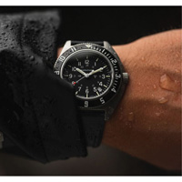 Steel Navigator with Date on Black 3-Piece Rubber Strap Kit, Digital, Battery Operated, 41 mm, Black Les Distributions ICE