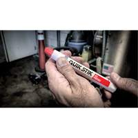 Quik Stik&reg; Twist-Up Paint Markers, Solid Stick, White Les Distributions ICE