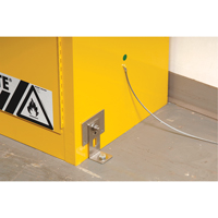 Seismic Bracket for Sure-Grip&reg; Ex Flammable Storage Cabinet Les Distributions ICE
