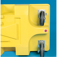 Poly-Spillcart Cart, 66.5" L x 29" W x 43.9" H, 57 US gal. Spill Cap. Les Distributions ICE