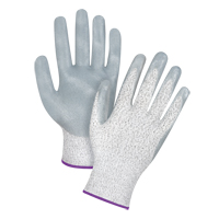 Gants haute performance r&eacute;sistants &agrave; la coupe, Taille 6/T-petit, Calibre 13, Rev&ecirc;tement Nitrile, Enveloppe en PEHP, ANSI/ISEA 105 niveau 4/EN 388 niveau 5 Les Distributions ICE