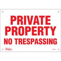 "Private Property" Sign, 7" x 10", Plastic, English Les Distributions ICE