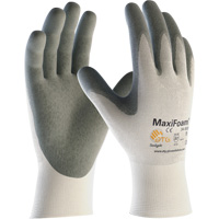 ATG MaxiFoam&reg; Premium Seamless Knit Gloves, Large, Nitrile Coating, 15 Gauge, Nylon Shell Les Distributions ICE