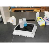 P4 Ultra-Spill Tray&reg;, 17" L x 21" W x 4" H, 2.9 US gal. Spill Capacity Les Distributions ICE